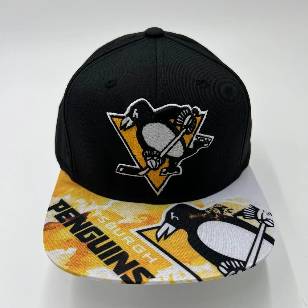 Adidas Pittsburgh Penguins NHL Snapback Hat‎ Black Yellow Graphic Brim OSFA New